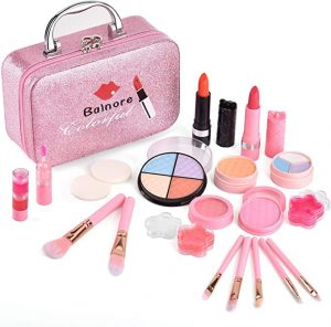 comprehensive gift guide for everyone