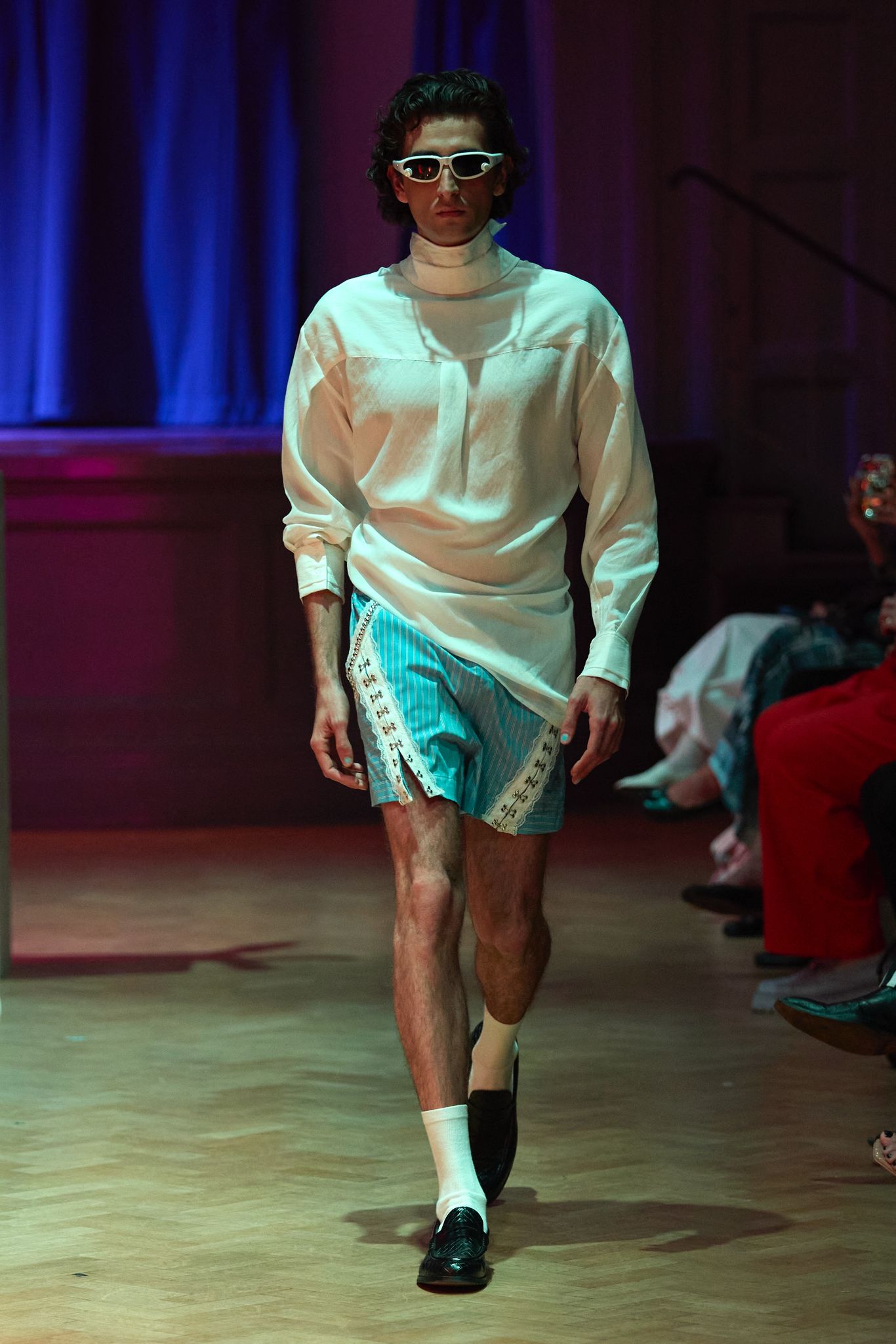 LONDON FASHION WEEK SS26