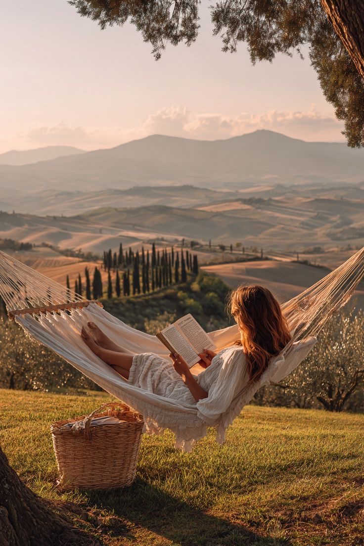 Extremely chic ideologies